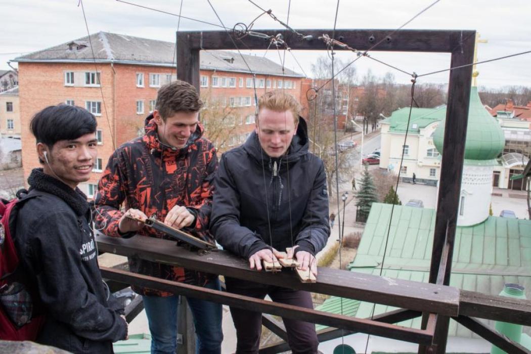 Студенты приняли участие в Пасхальном перезвоне