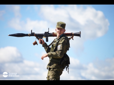 Армейские игры «Десантный взвод». Фото: Дарья Хваткова