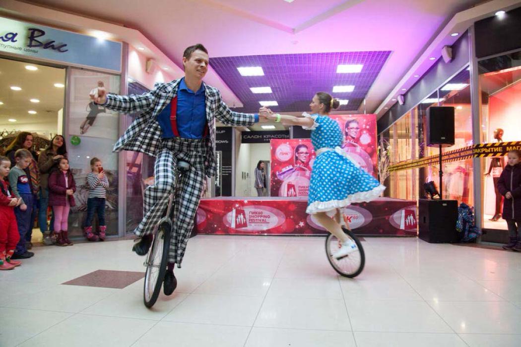 Циркачи в ТК «ПИК60»