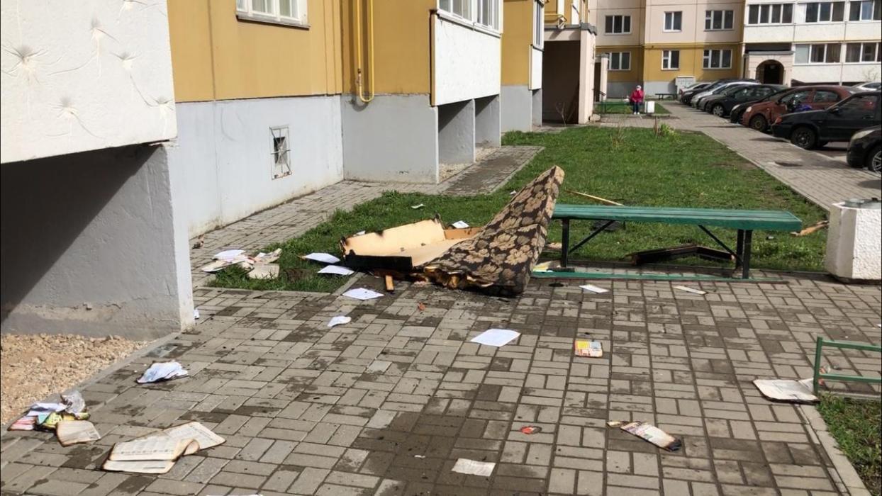 Пожар на улице Юности в Пскове