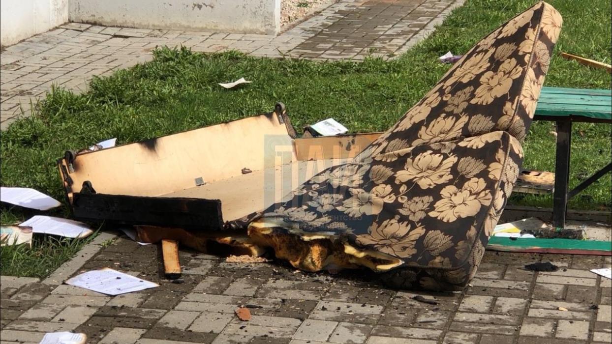 Пожар на улице Юности в Пскове