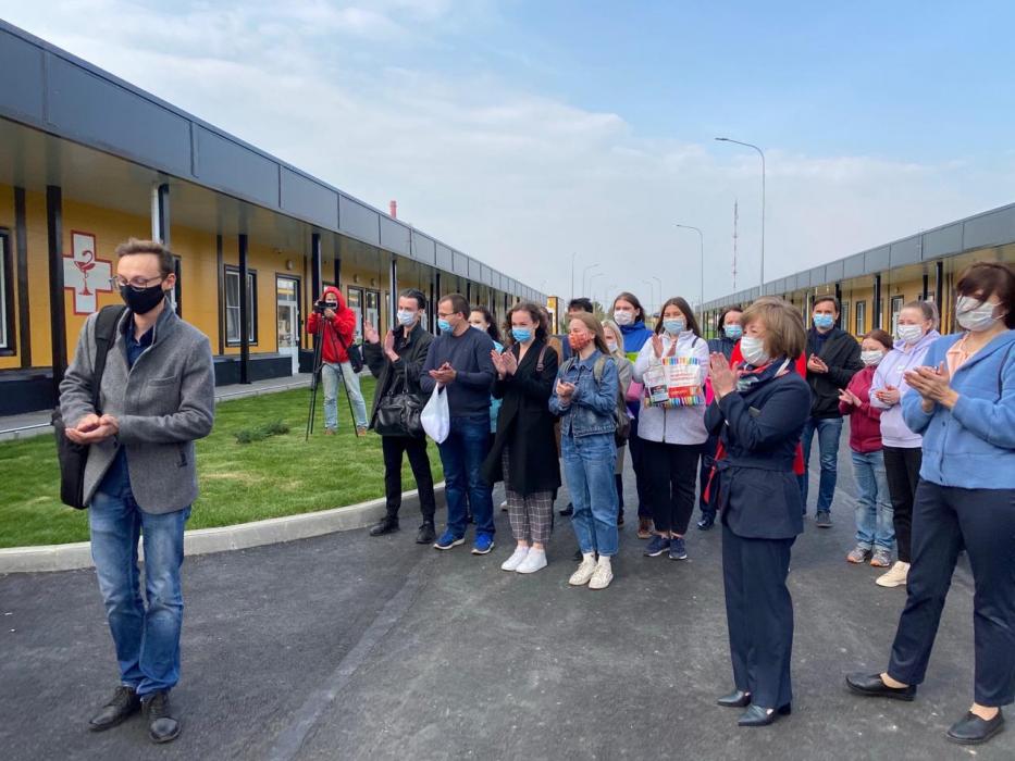В Пскове новую инфекционную больницу первым посетили делегация ПсковГУ во главе с ректором 