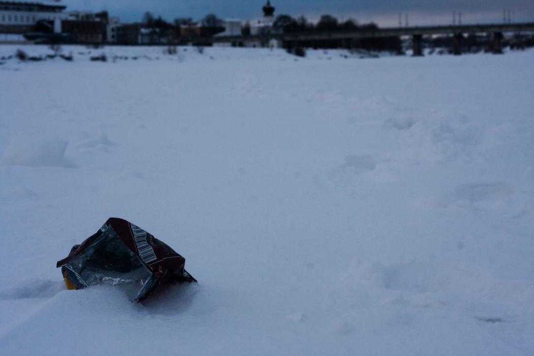 Псков завалило снегом