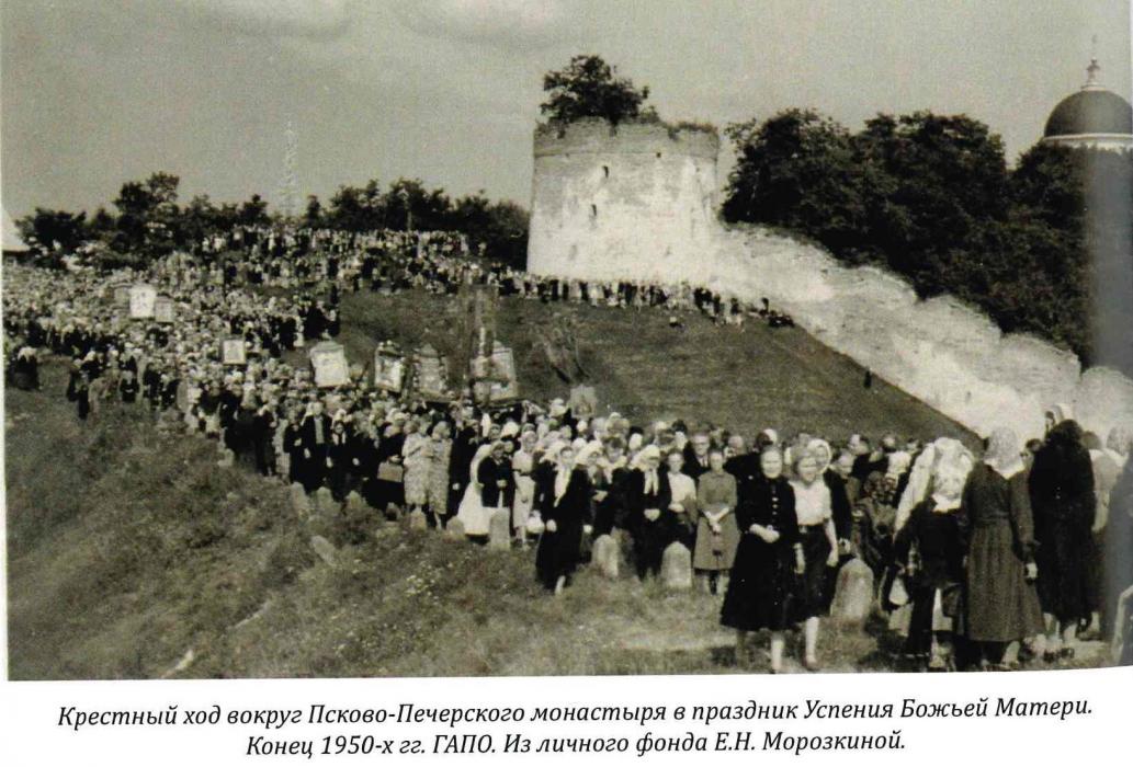 Нынешний ЦУМ находится по адресу Советская, 13