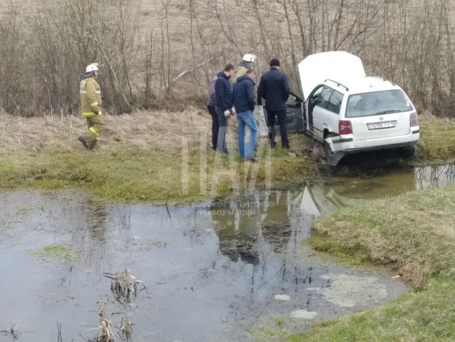Мужчина умер в результате ДТП в Псковской области