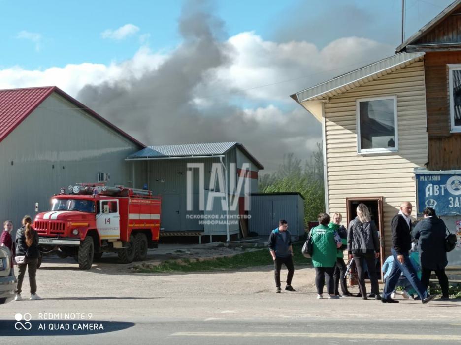 Дом загорелся в Красногородском районе 