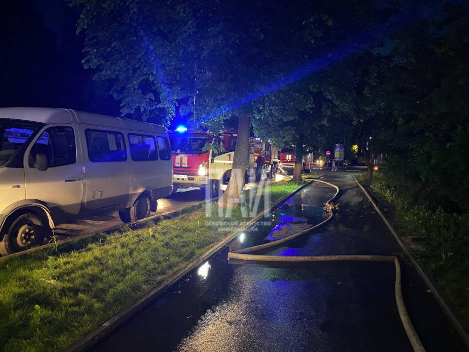 Пожар в доме на Килева в Пскове 