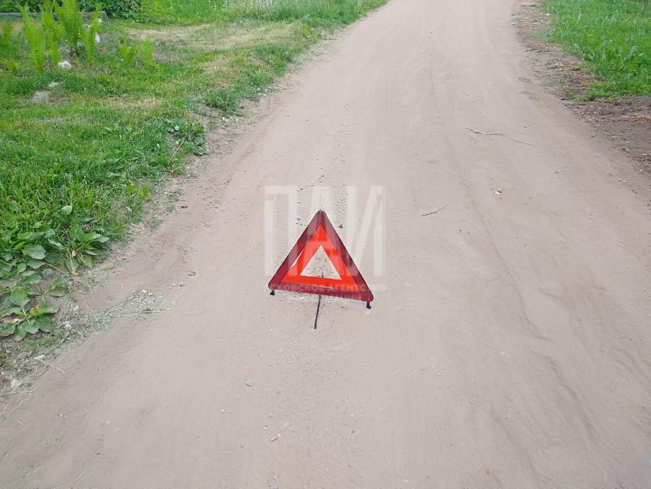 В Красногородске велосипедист столкнулся с внедорожником 