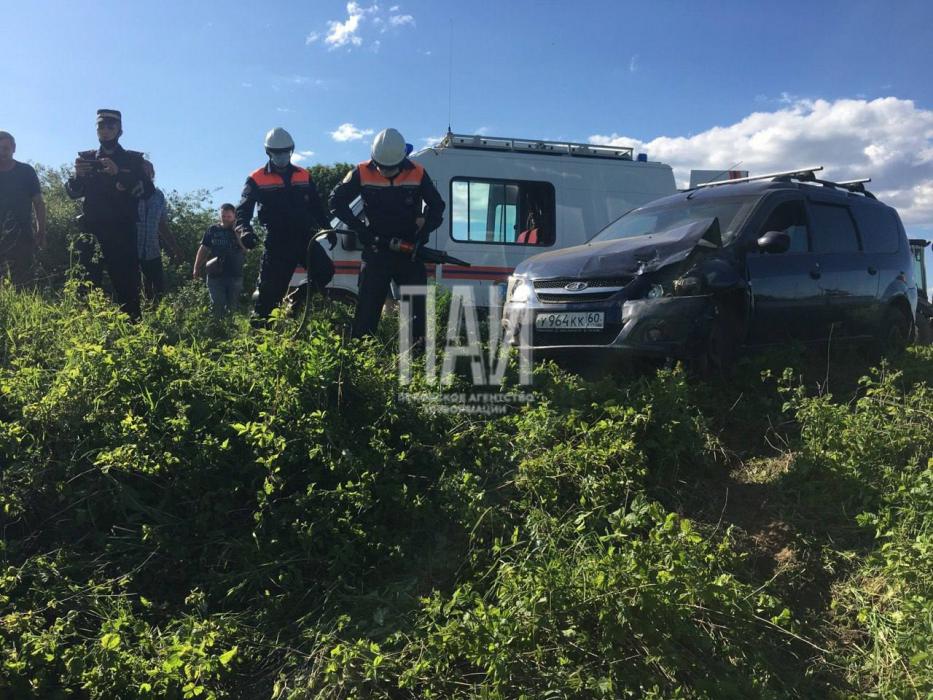 Водитель автомобиля ВАЗ-21010 пострадала в результате ДТП 