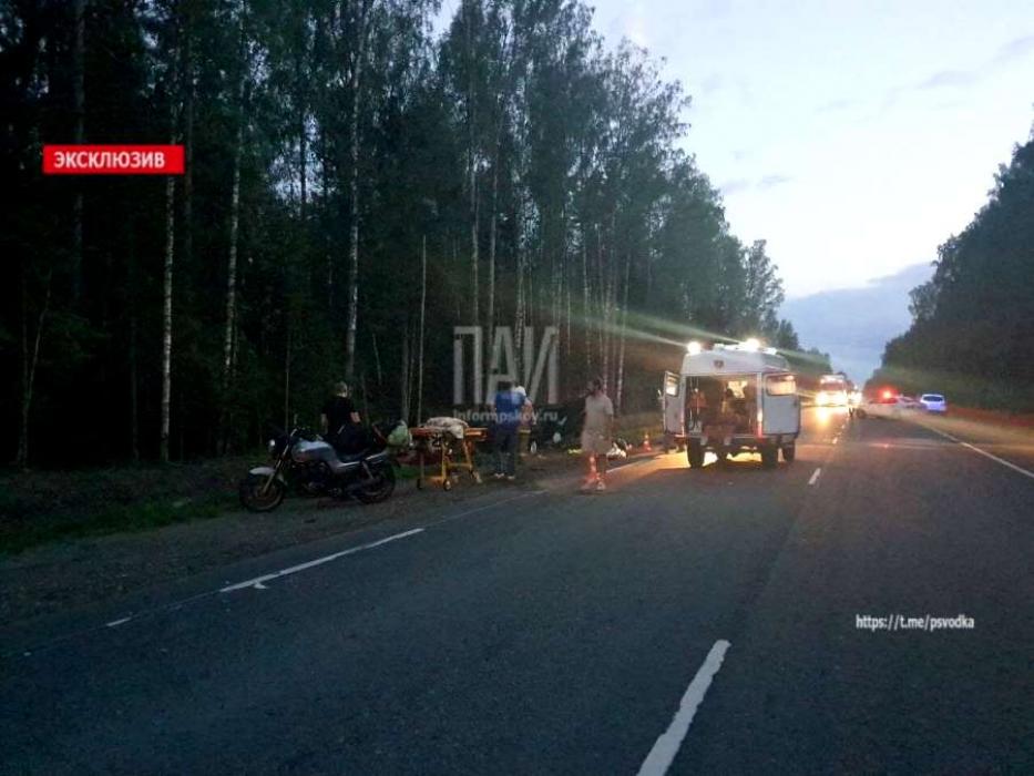 Лобовое столкновение двух автомобилей на трассе Р-23