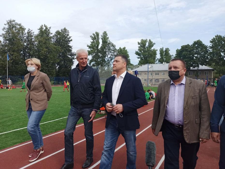Рабочий визит губернатора Псковской области Михаила Ведерникова в Дно