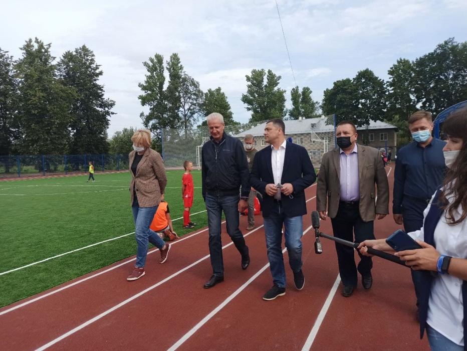 Рабочий визит губернатора Псковской области Михаила Ведерникова в Дно