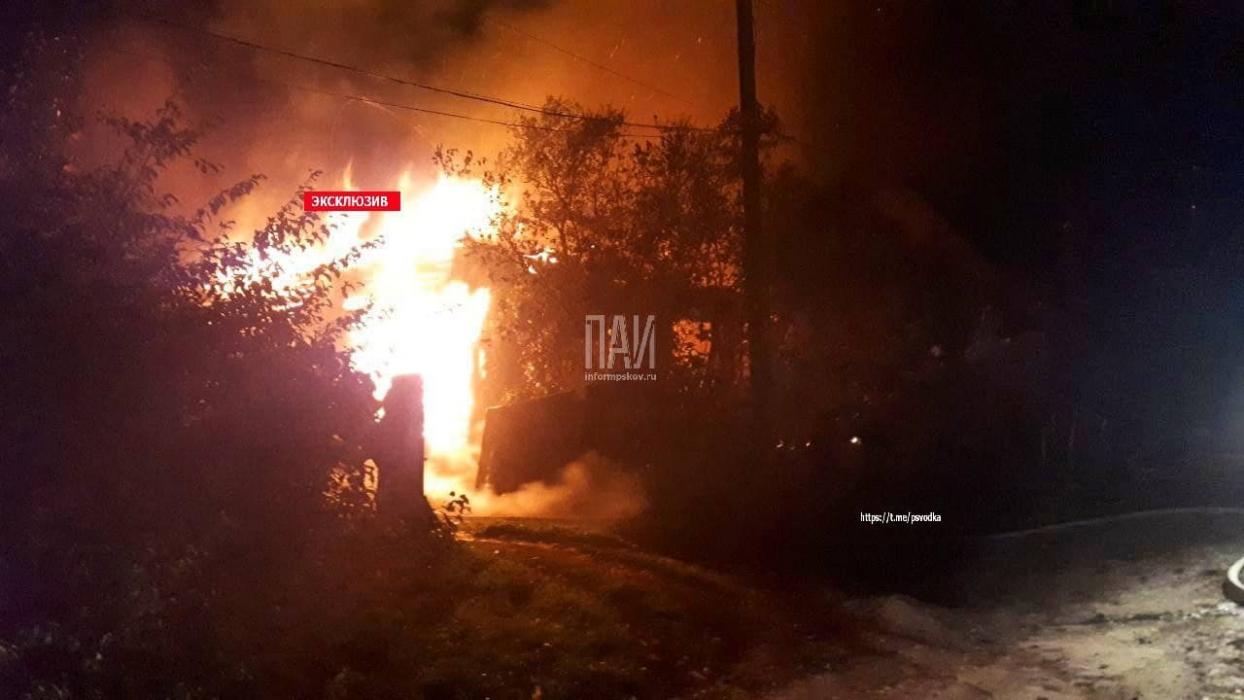 Пожар в жилом доме в Печорах