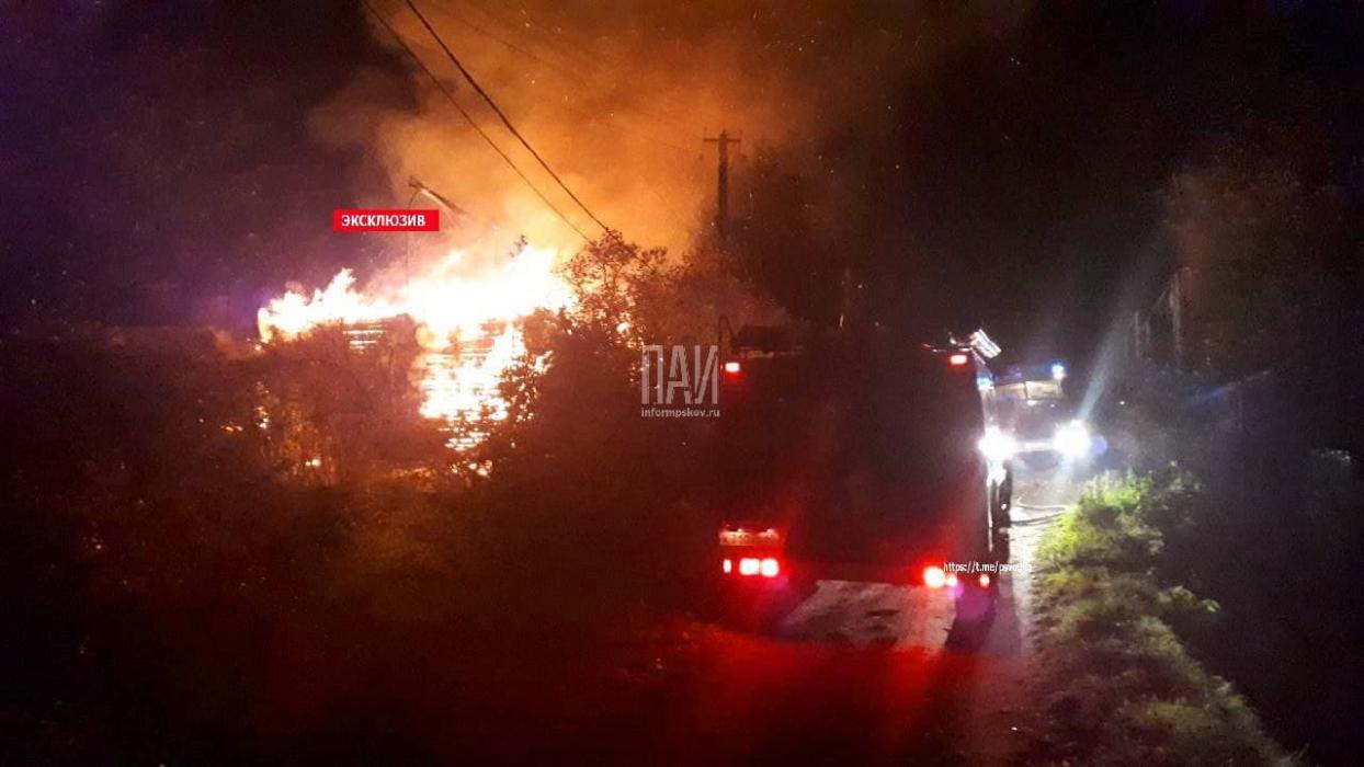 Пожар в жилом доме в Печорах