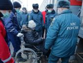 Фоторепортаж: В Псков прибыли более 400 беженцев с Украины