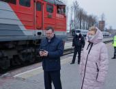 Фоторепортаж: В Псков прибыли более 400 беженцев с Украины
