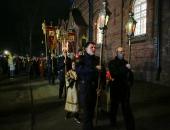 Фоторепортаж: Пасхальная служба в храме Александра Невского в Пскове