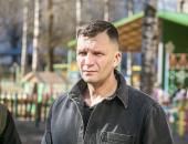 Фоторепортаж: Контрольный выезд депутата Псковской гордумы в округ № 15 в Пскове