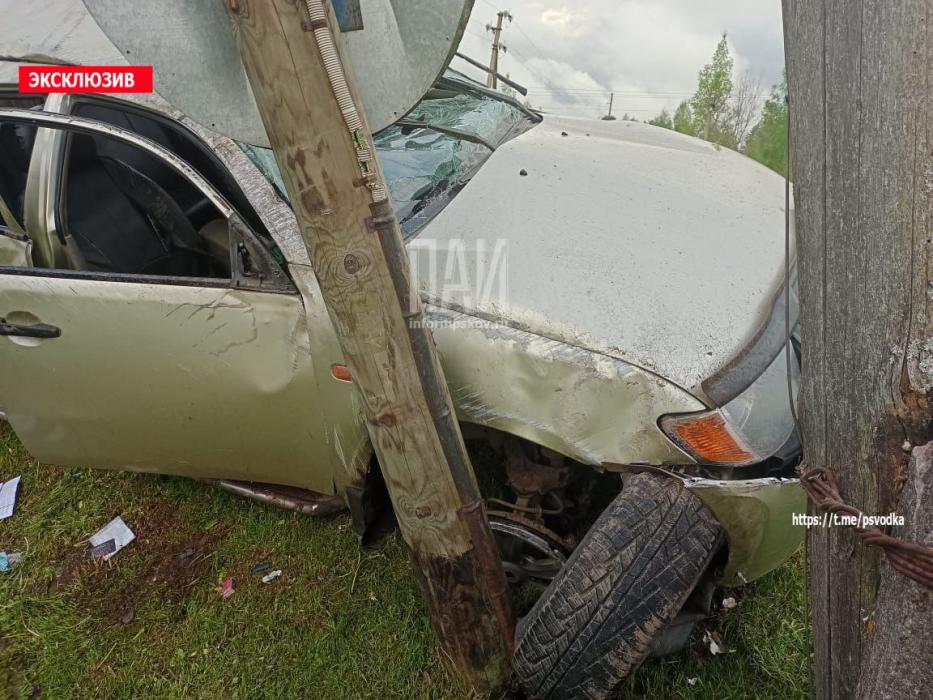 17-летний великолучанин устроил ДТП на автомобиле родителей