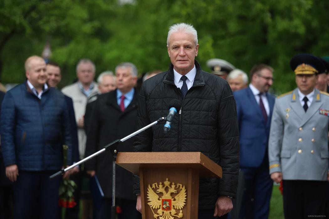 Посвящённый Дню пограничника митинг прошёл в Пскове