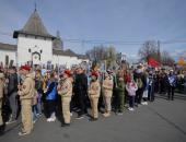 ФОТОРЕПОРТАЖ: «Бессмертный полк» на марше в Пскове