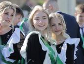 ФОТОРЕПОРТАЖ: В Пскове «Последний звонок – 2022»