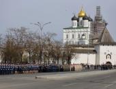 ФОТОРЕПОРТАЖ: Парад Победы в Пскове
