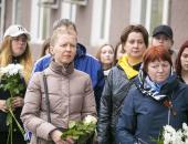 Фоторепортаж: Акция в защиту мемориала воинам-освободителям в Риге