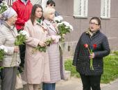 Фоторепортаж: Акция в защиту мемориала воинам-освободителям в Риге