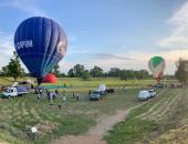В Великих Луках начались тренировочные полёты аэронавтов