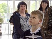 Фоторепортаж: Рисунки псковских жемчужин на стенах библиотеки имени Курбатова 