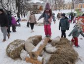 ФОТОРЕПОРТАЖ Масленичные гуляния в Пскове