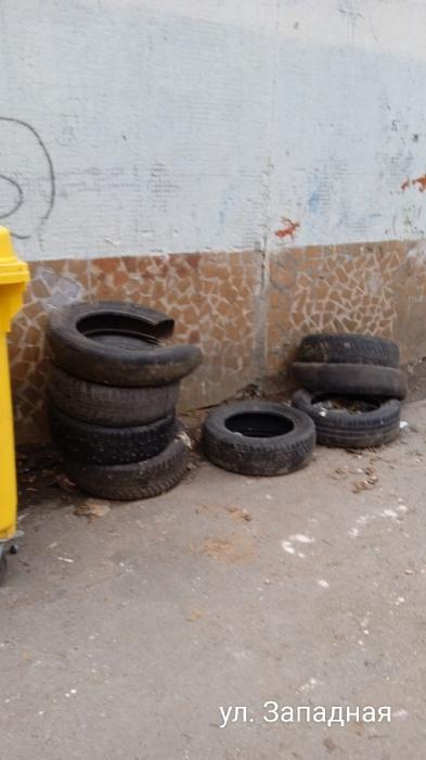  Складирование автомобильных шин на площадках