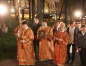 ФОТОРЕПОРТАЖ Пасхальное богослужение в Пскове