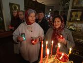 ФОТОРЕПОРТАЖ Пасхальное богослужение в Пскове