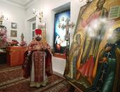 ФОТОРЕПОРТАЖ Пасхальное богослужение в Пскове