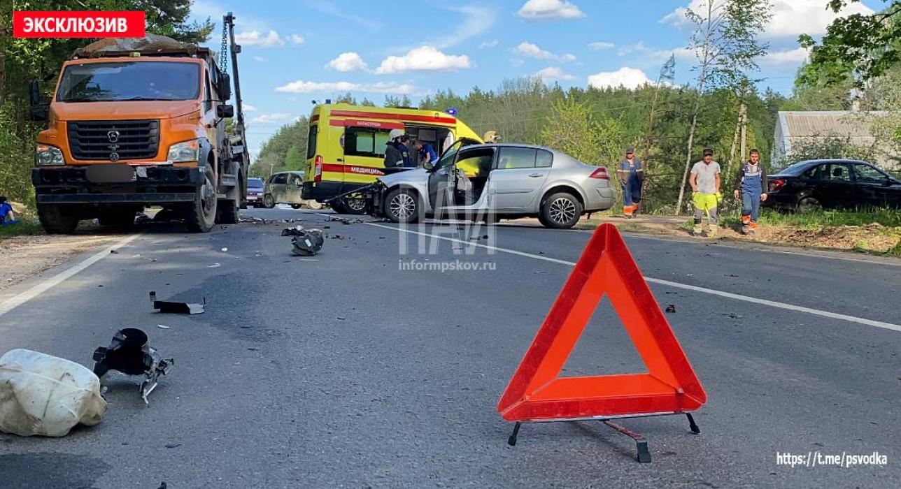Авария в деревне Малая Гверстонь