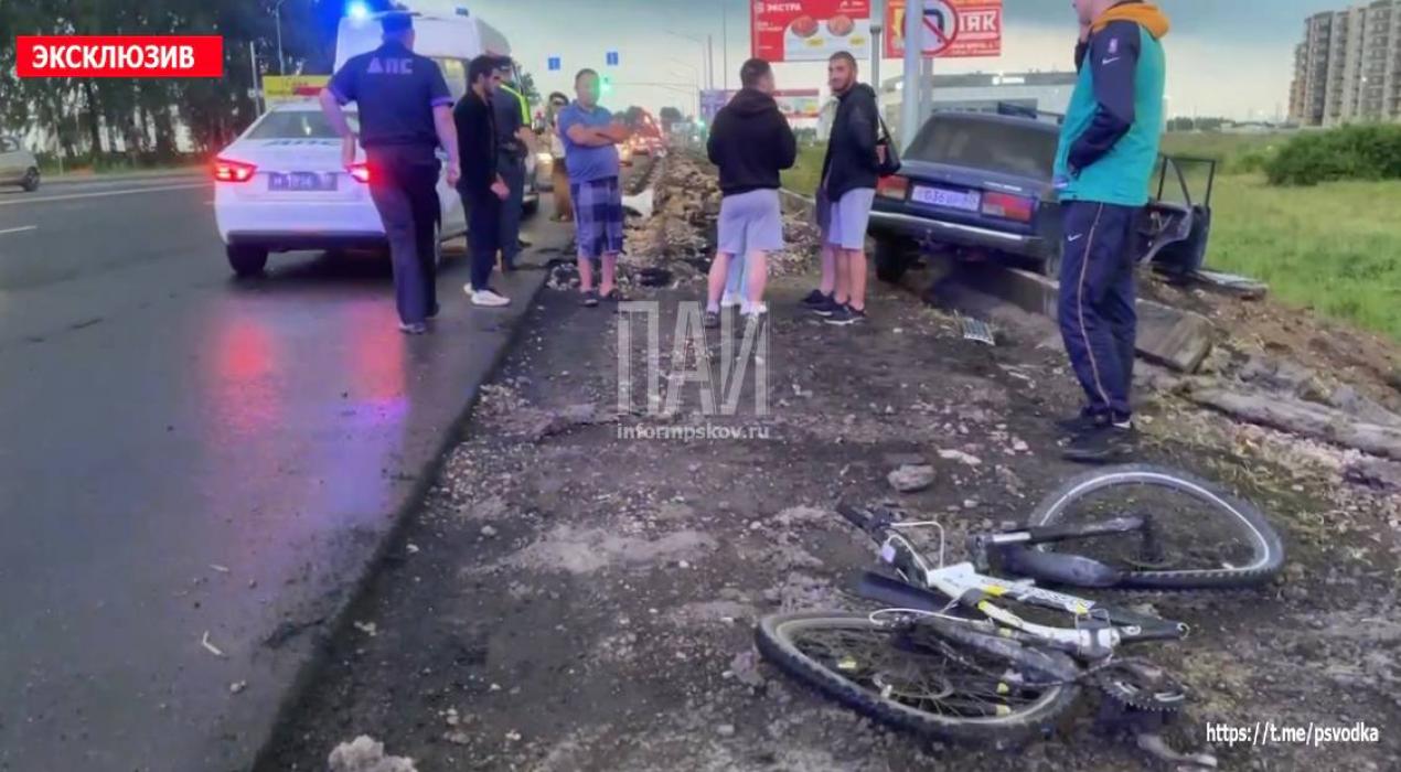 Велосипедист пострадал в ДТП на Рижском проспекте