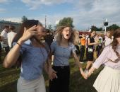ФОТОРЕПОРТАЖ. Общегородской выпускной в Пскове