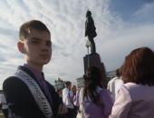 ФОТОРЕПОРТАЖ. Общегородской выпускной в Пскове