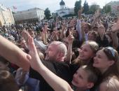 ФОТОРЕПОРТАЖ. Общегородской выпускной в Пскове