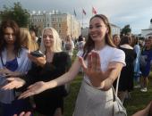 ФОТОРЕПОРТАЖ. Общегородской выпускной в Пскове