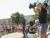 ФОТОРЕПОРТАЖ. Флешмоб «Мы – Россия!» в Пскове