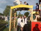 ФОТОРЕПОРТАЖ. Общегородской выпускной в Пскове
