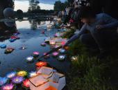 ФОТОРЕПОРТАЖ. Фестиваль водных фонариков в Пскове
