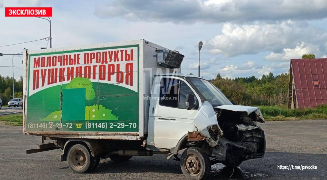 Четырёхлетний ребёнок и двое взрослых пострадали в ДТП в Пушкиногорском районе
