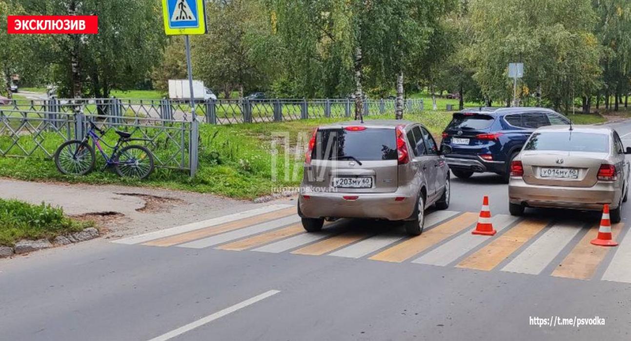 Велосипедиста сбили на улице Западной в Пскове