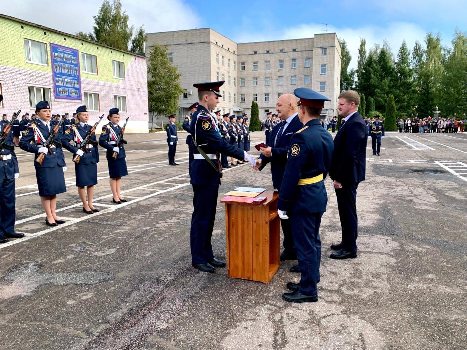 Александр Гончаренко поздравил первокурсников университета ФСИН в Пскове