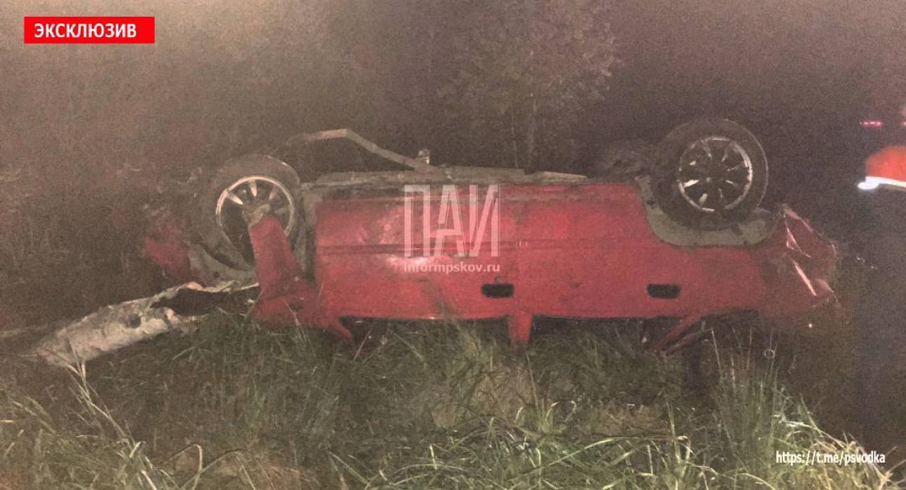 Два человека пострадали в ДТП в Псковском районе