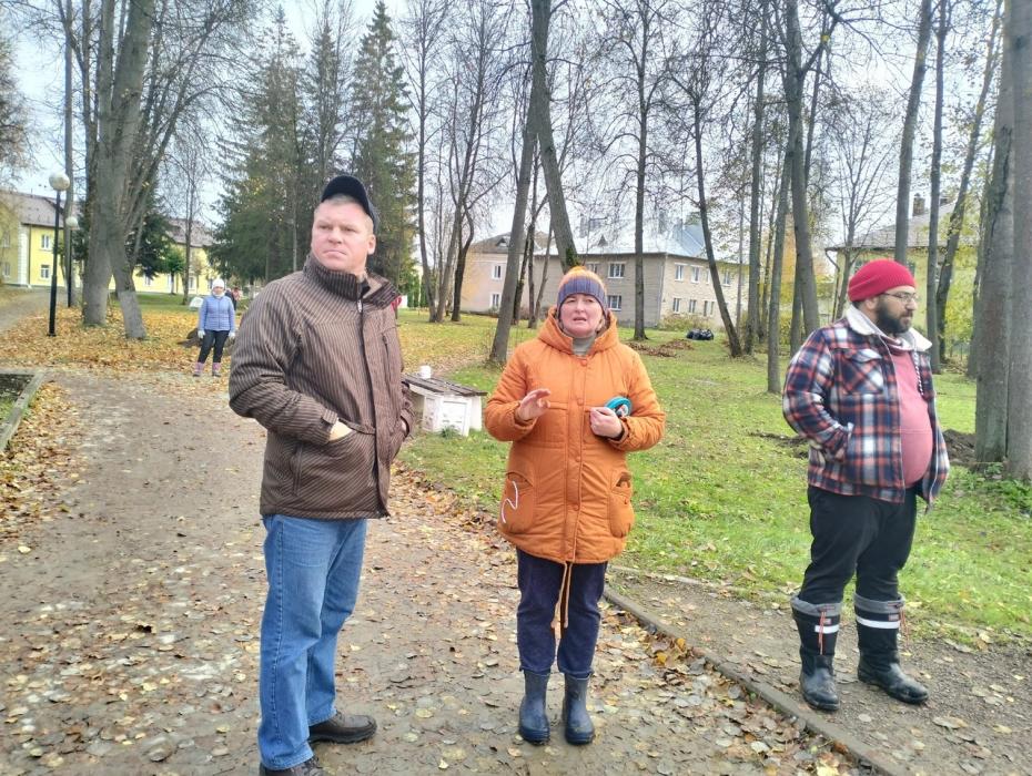 Работы по обустройству парка имени Ленина стартовали в Дно